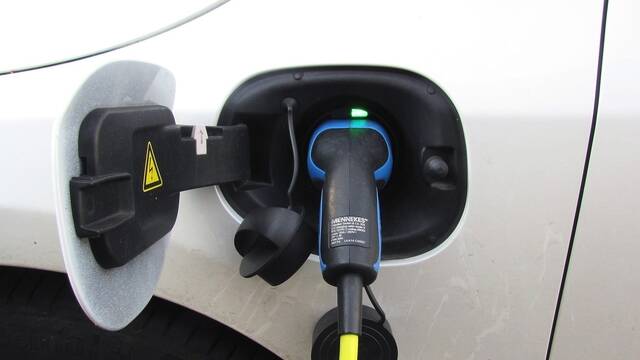 Bornes de recharge pour véhicules électriques 