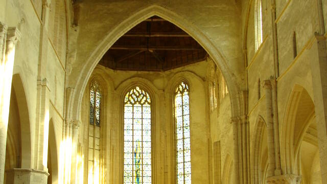 Le choeur de l'église de la Madeleine